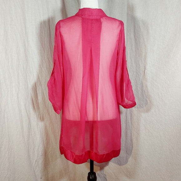 Miilla fuschia chiffon hi-lo sidetail blouse, size L, NWOT - Picture 3 of 5